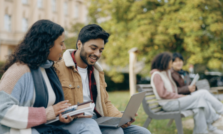 When Should You Apply to Study in Canada? When Should You Apply to Study in Canada?