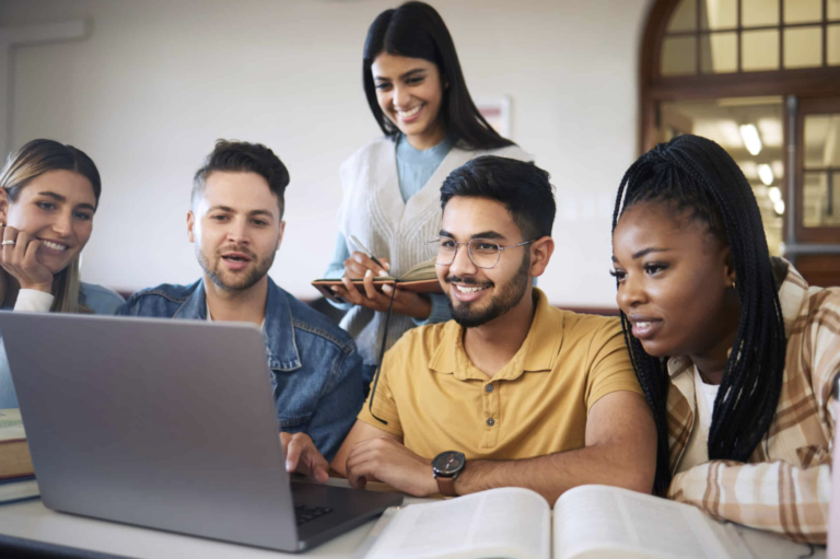 Best Intake to Study in Canada: Fall, Winter or Spring? Best Intake to Study in Canada: Fall, Winter or Spring?